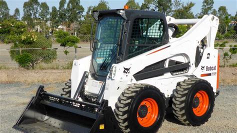 how much does a bobcat skid steer way|2022 bobcat skid steer price.